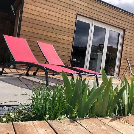 Mini Love Room Jacuzzi Privatif Urimenil Eksteriør billede