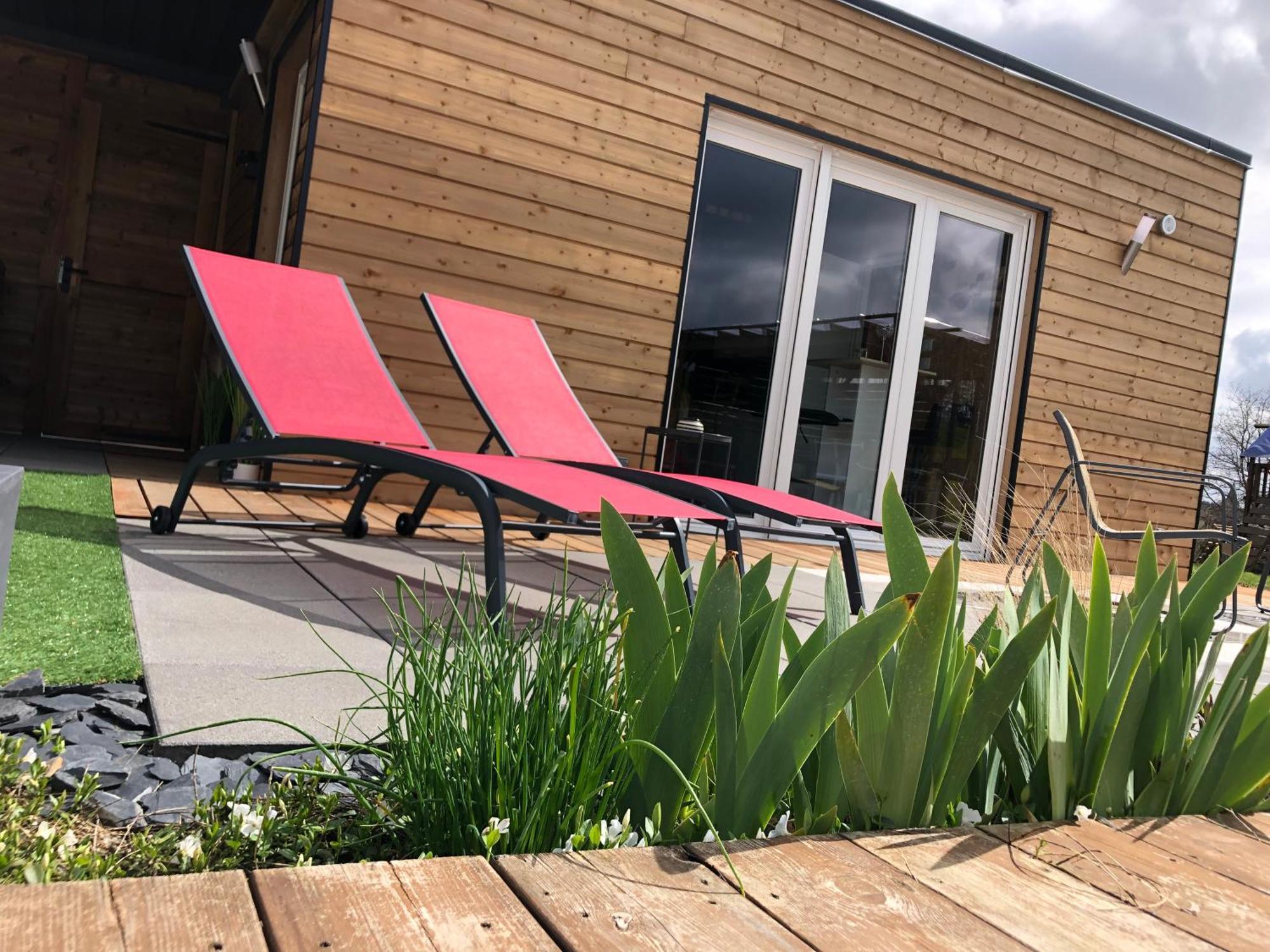 Mini Love Room Jacuzzi Privatif Urimenil Eksteriør billede