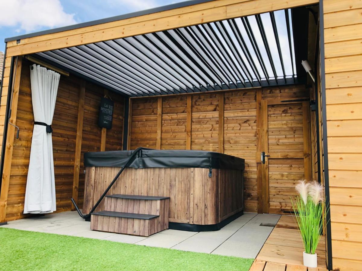 Mini Love Room Jacuzzi Privatif Urimenil Eksteriør billede